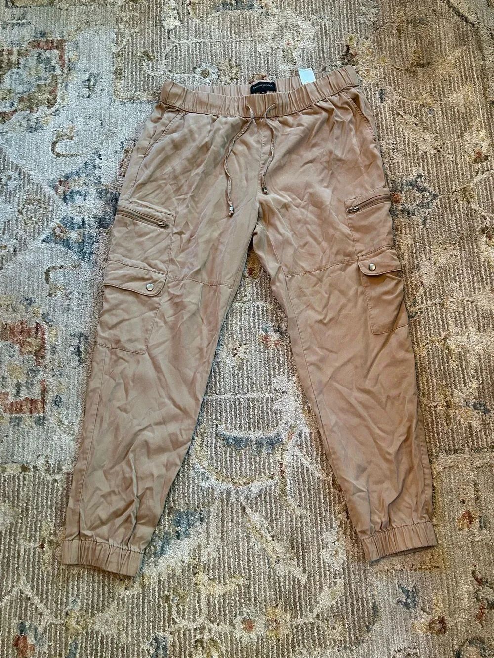 Banana Republic Tan Cargo Jogger Pants
